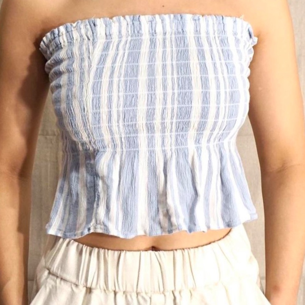 AMERICAN EAGLE BLUE STRIPED TUBE TOP